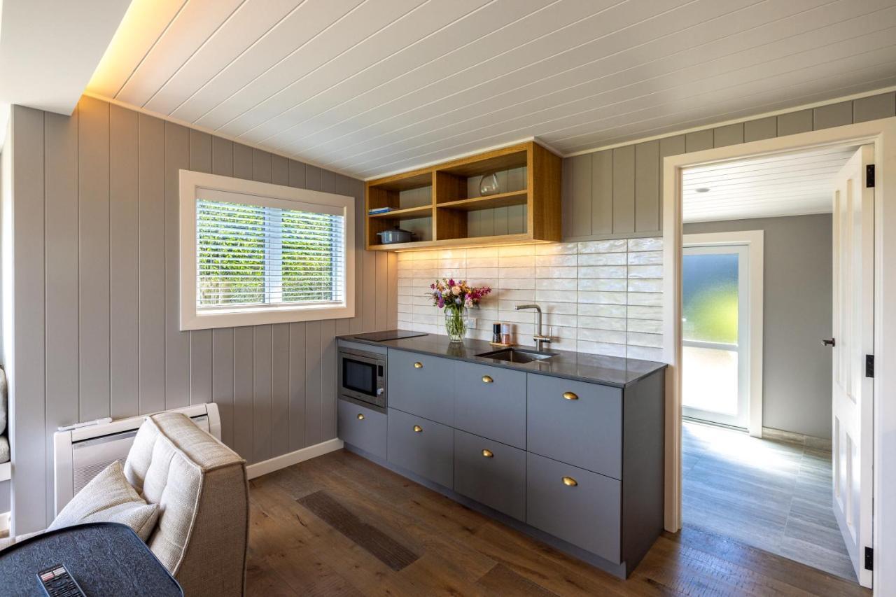 Smiths Cottage - Stay Waiheke Oneroa Buitenkant foto